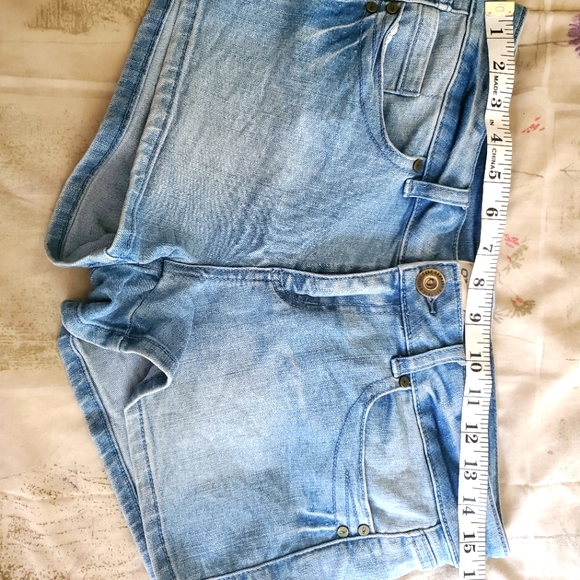 O Neill shorts - Picture 7 of 9